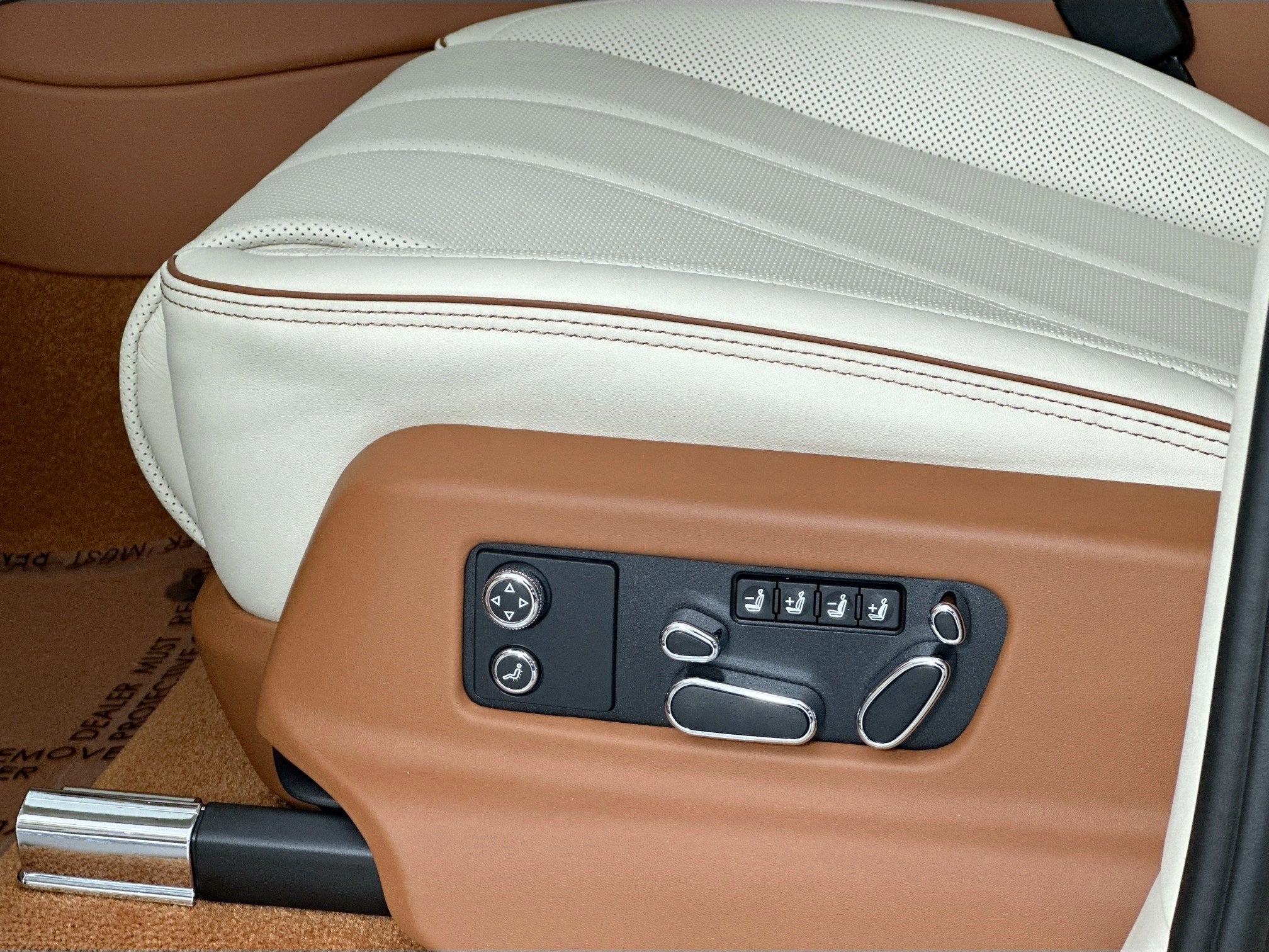 2025 Bentley Bentayga Azure