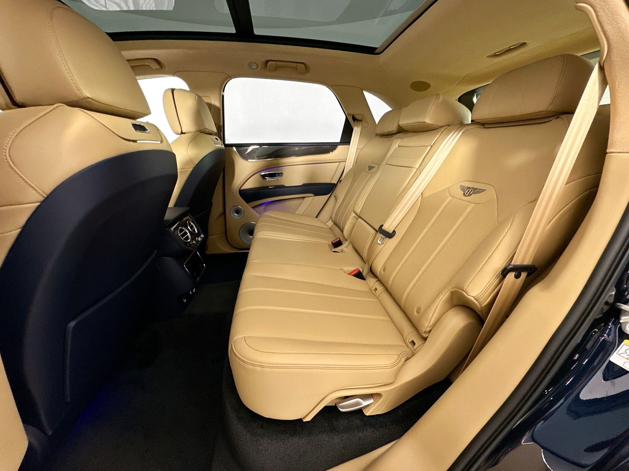 2026 Bentley Bentayga V8