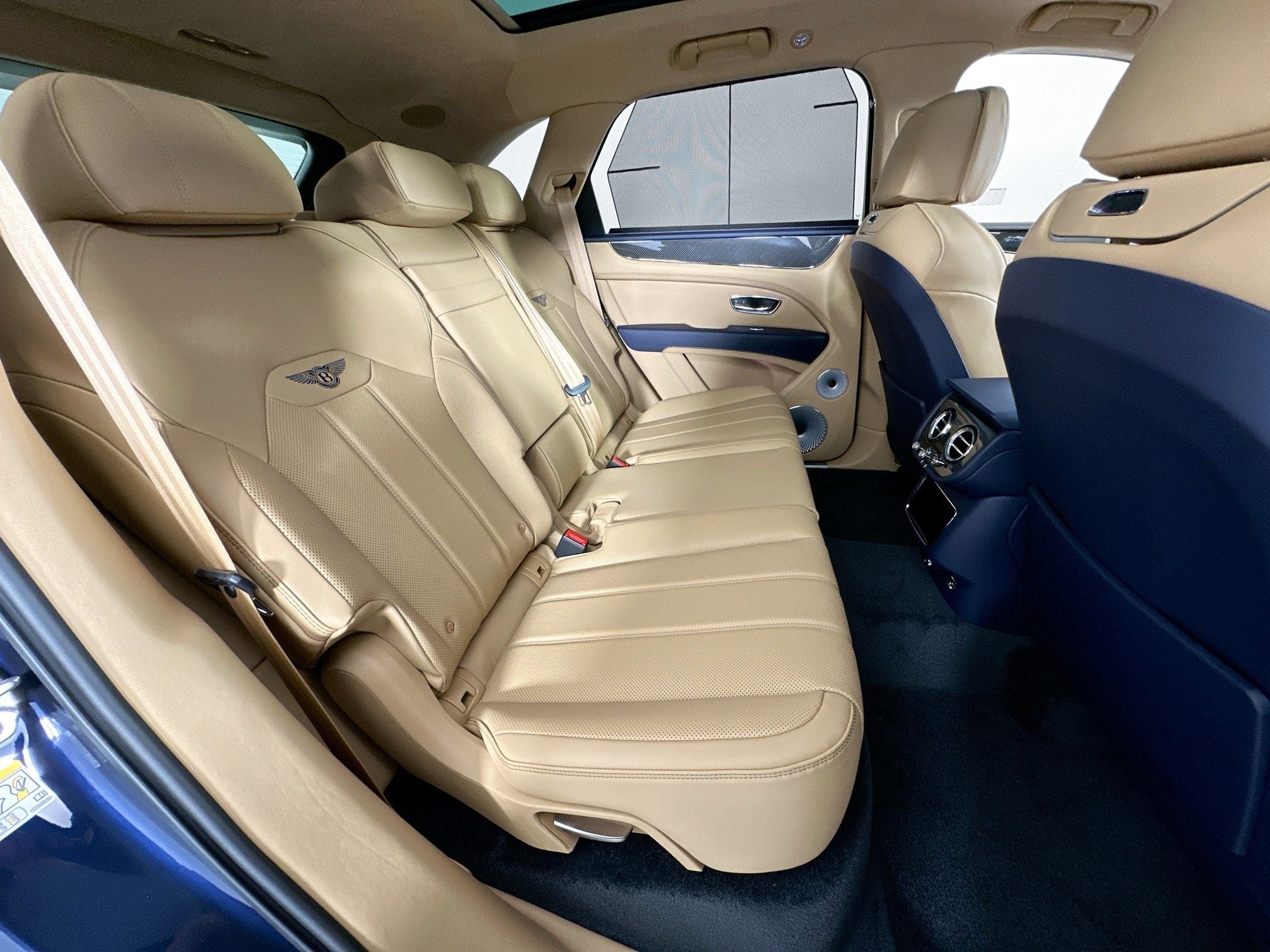 2026 Bentley Bentayga V8