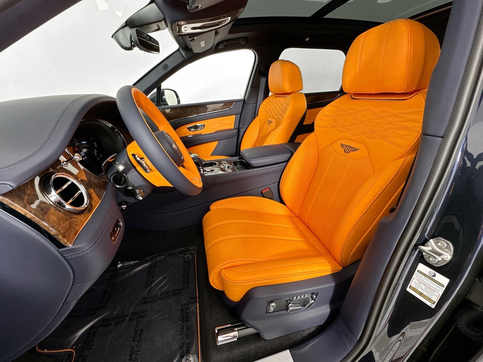 2025 Bentley Bentayga Azure Naples Edition