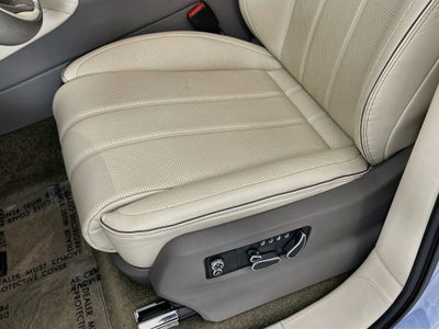 2023 Bentley Bentayga V8