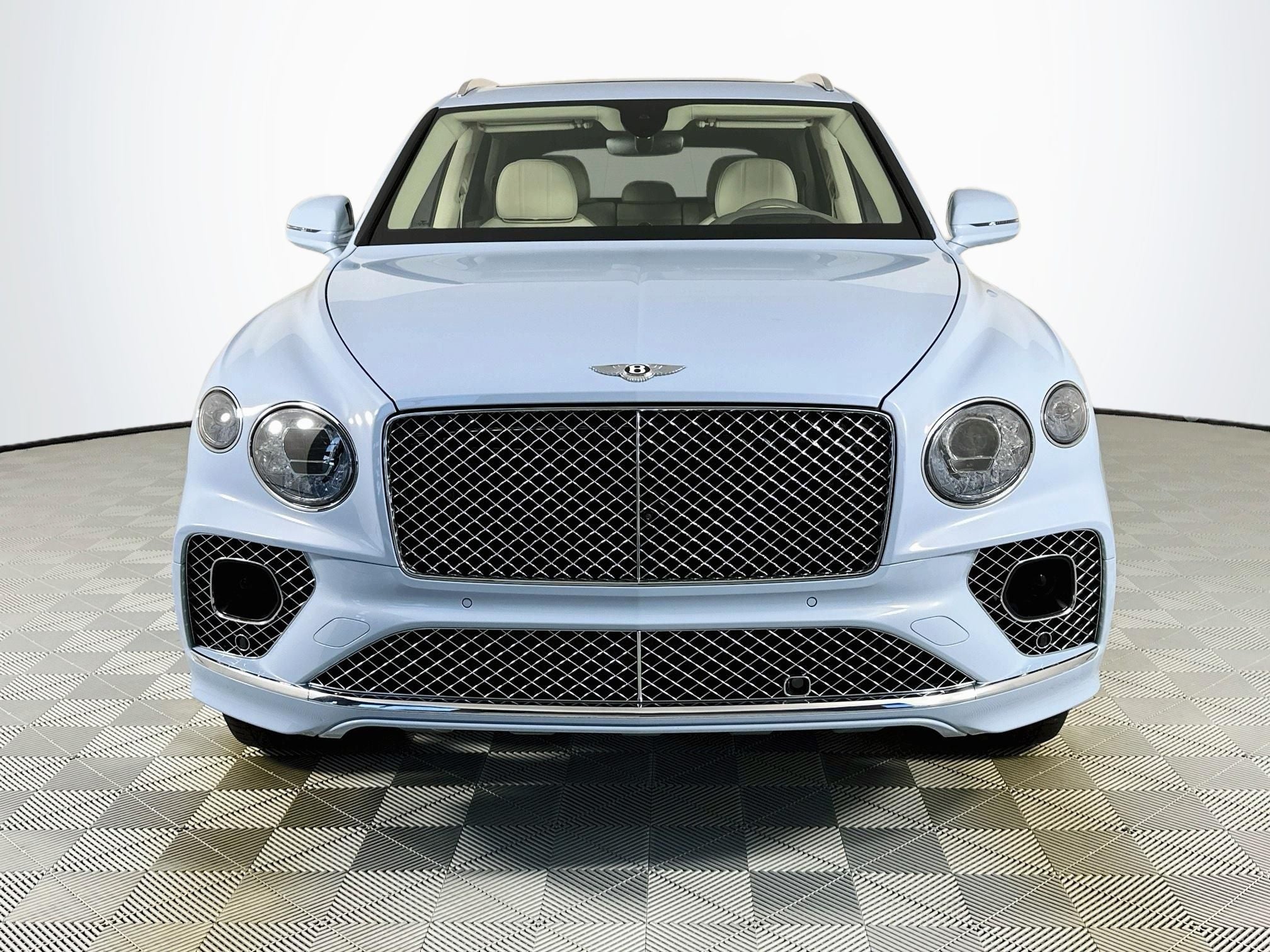 2023 Bentley Bentayga V8