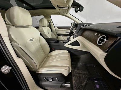 2026 Bentley Bentayga V8