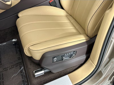 2025 Bentley Bentayga Azure