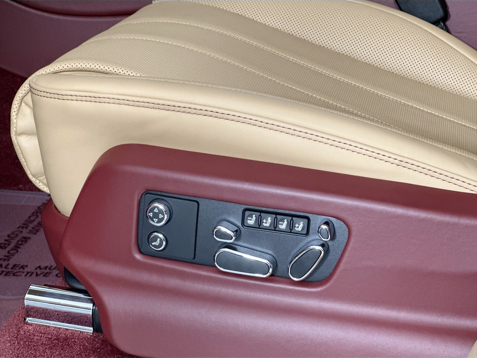 2025 Bentley Bentayga Azure