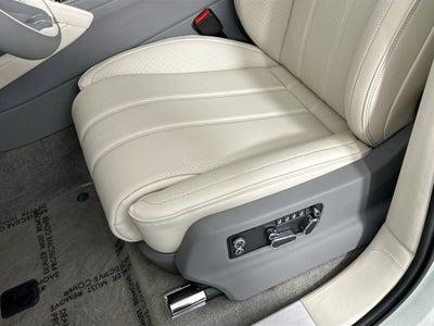 2025 Bentley Bentayga Azure