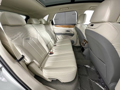2025 Bentley Bentayga Azure