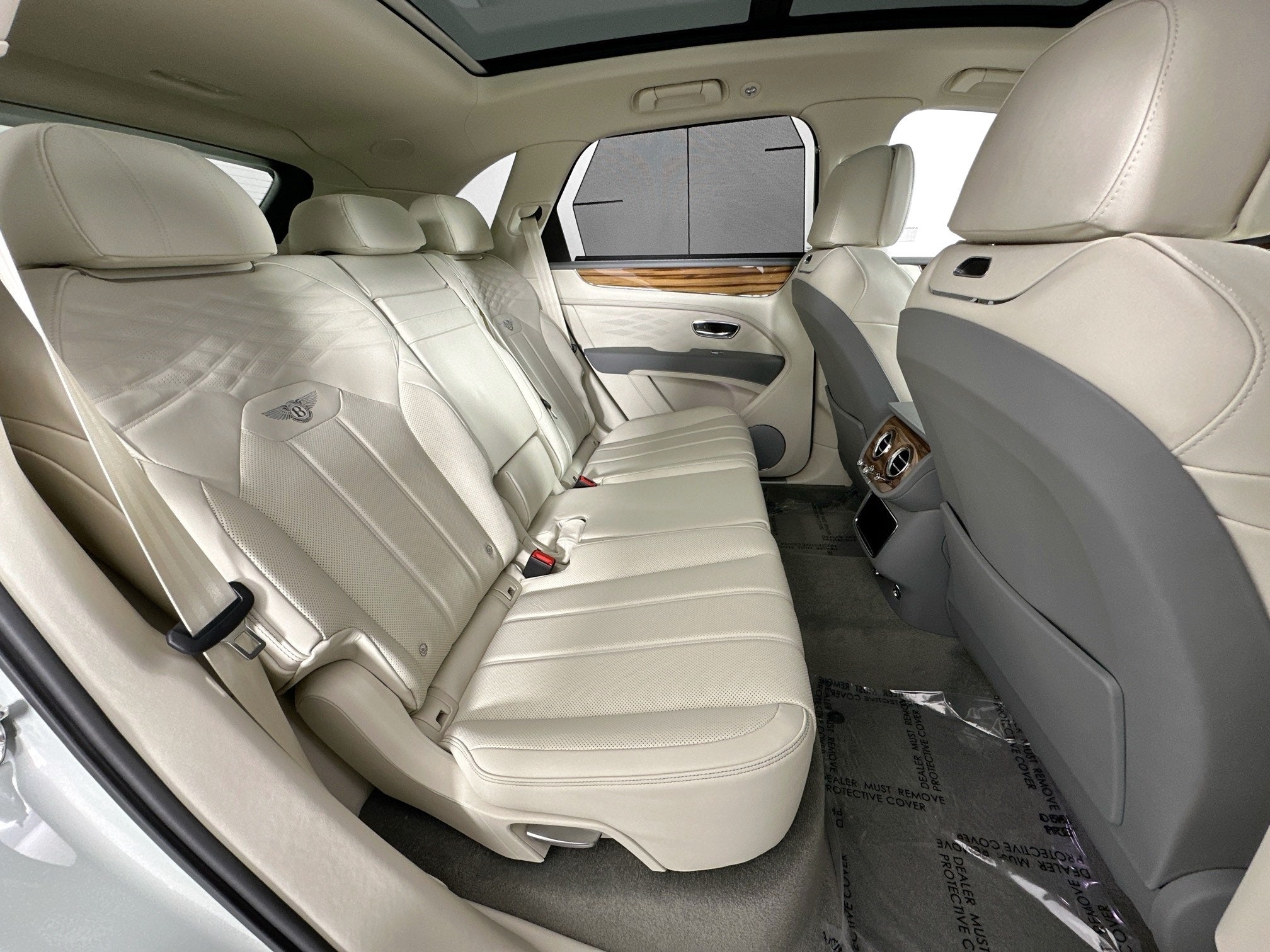 2025 Bentley Bentayga Azure