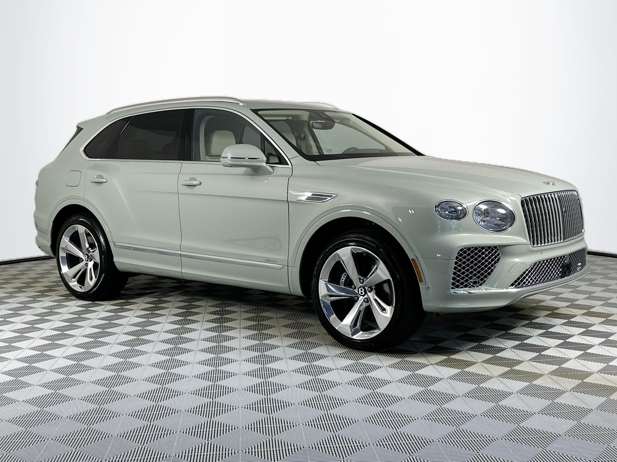 2025 Bentley Bentayga Azure