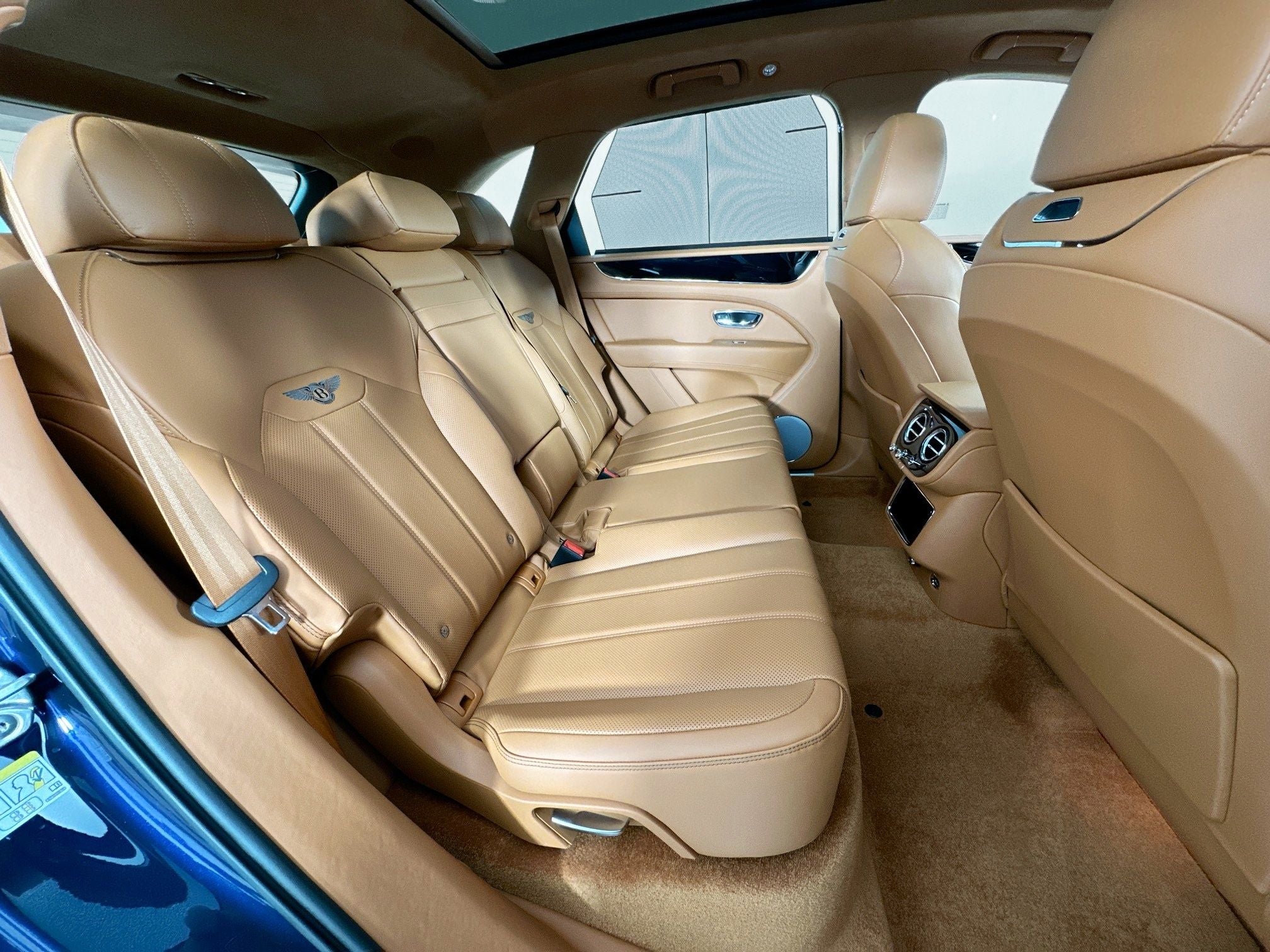 2026 Bentley Bentayga V8