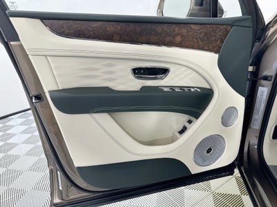 2027 Bentley Bentayga EWB Azure