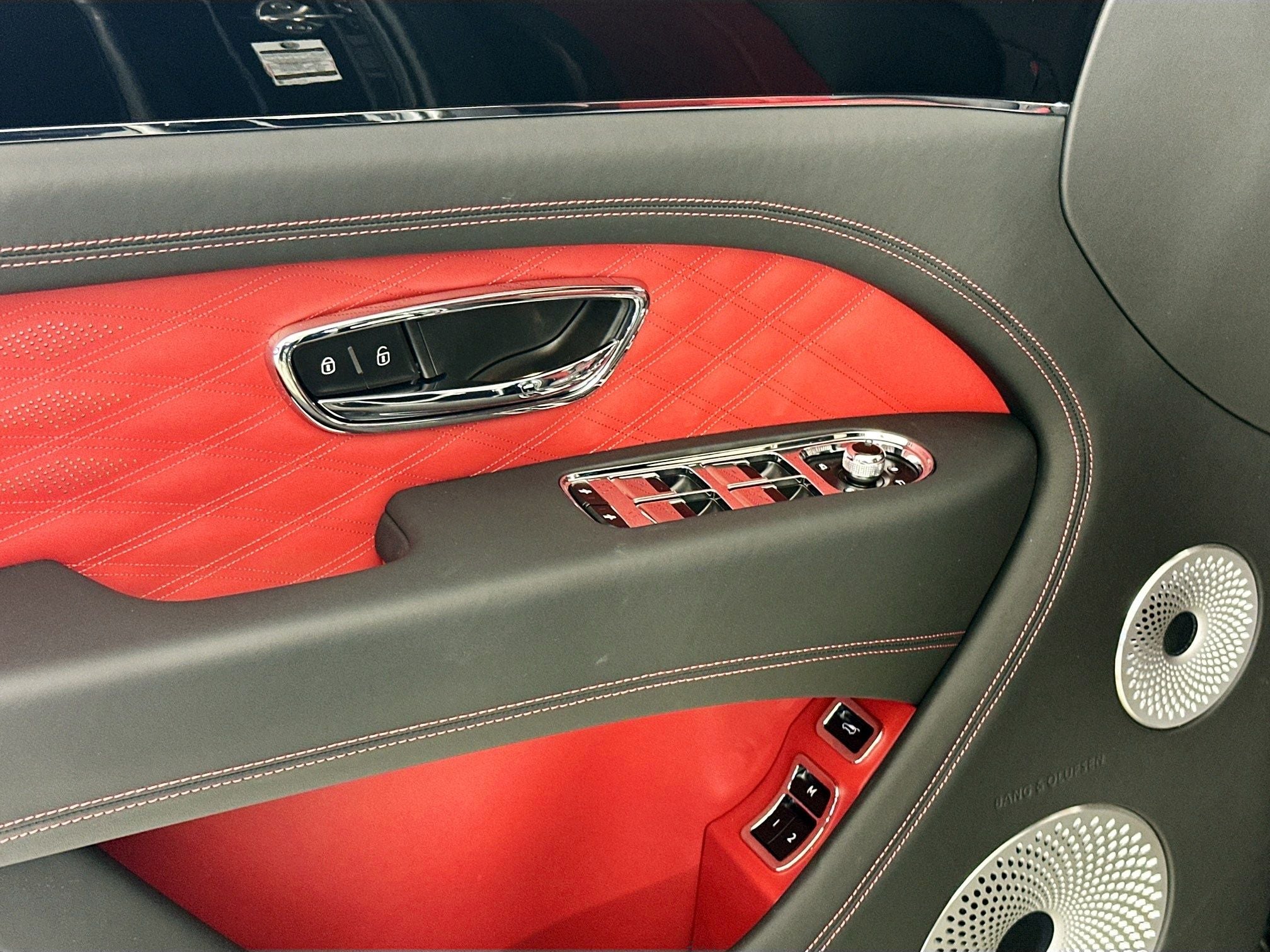 2024 Bentley Bentayga EWB Azure