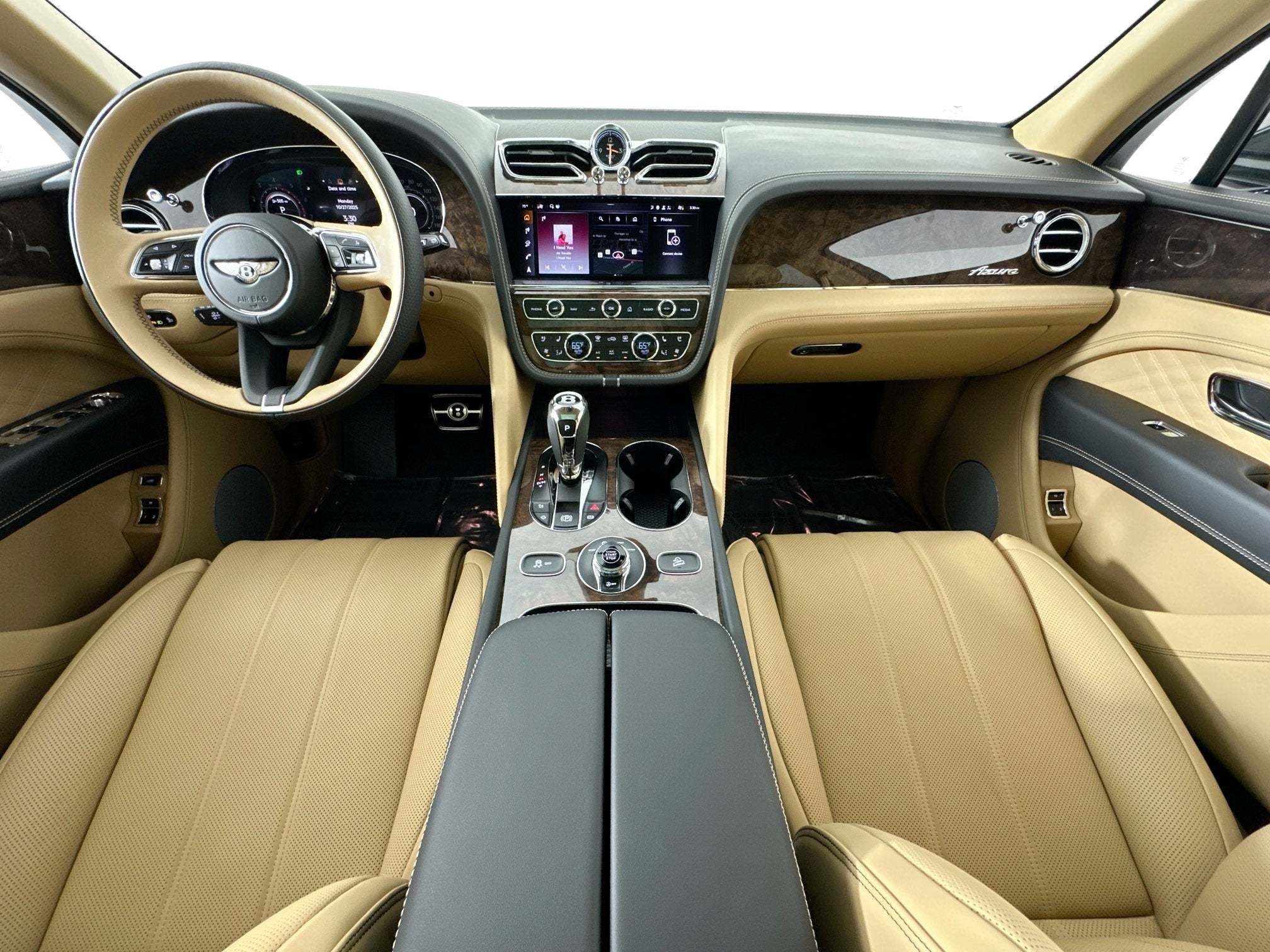 2025 Bentley Bentayga EWB Azure