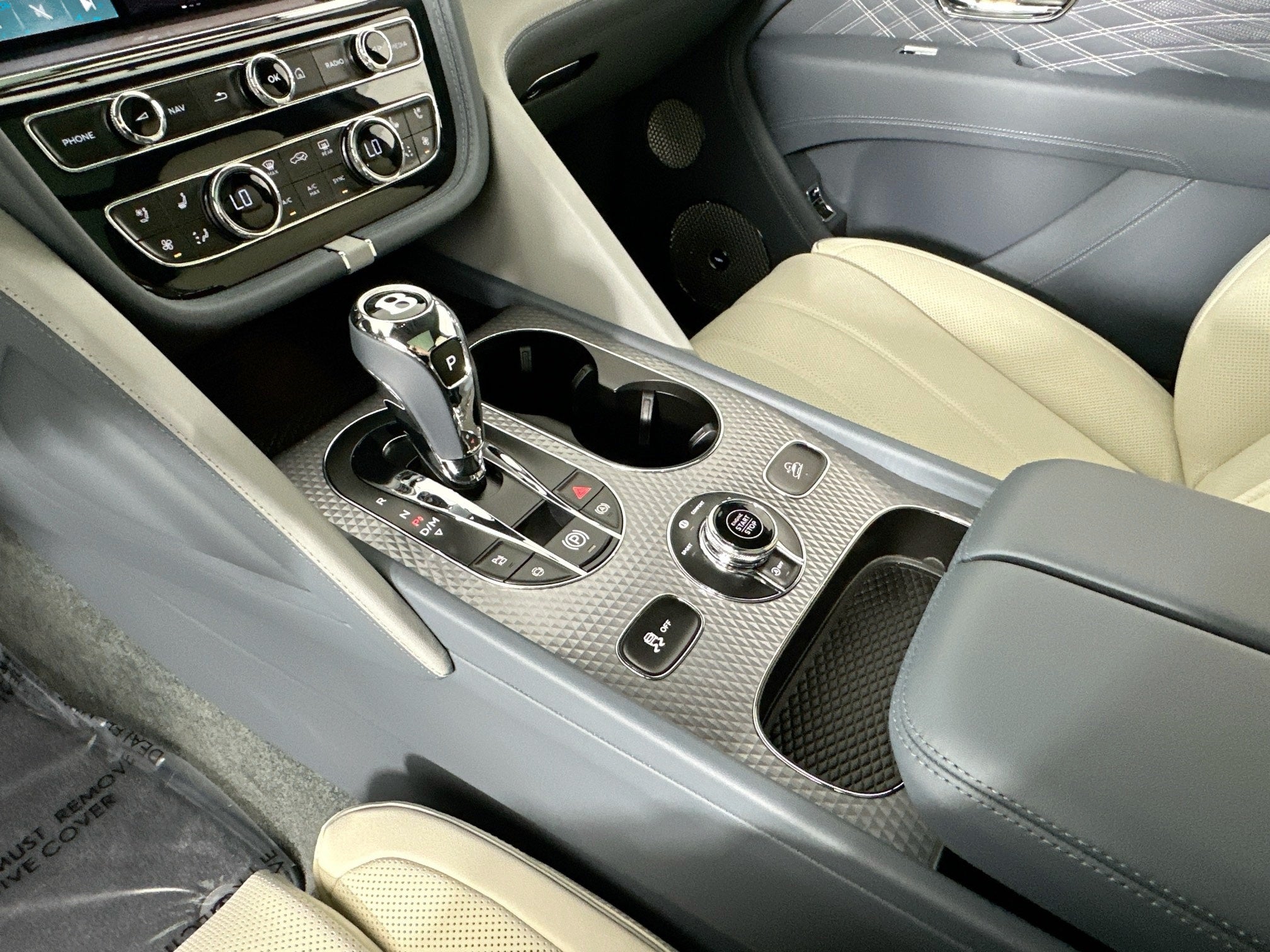 2025 Bentley Bentayga EWB Mulliner