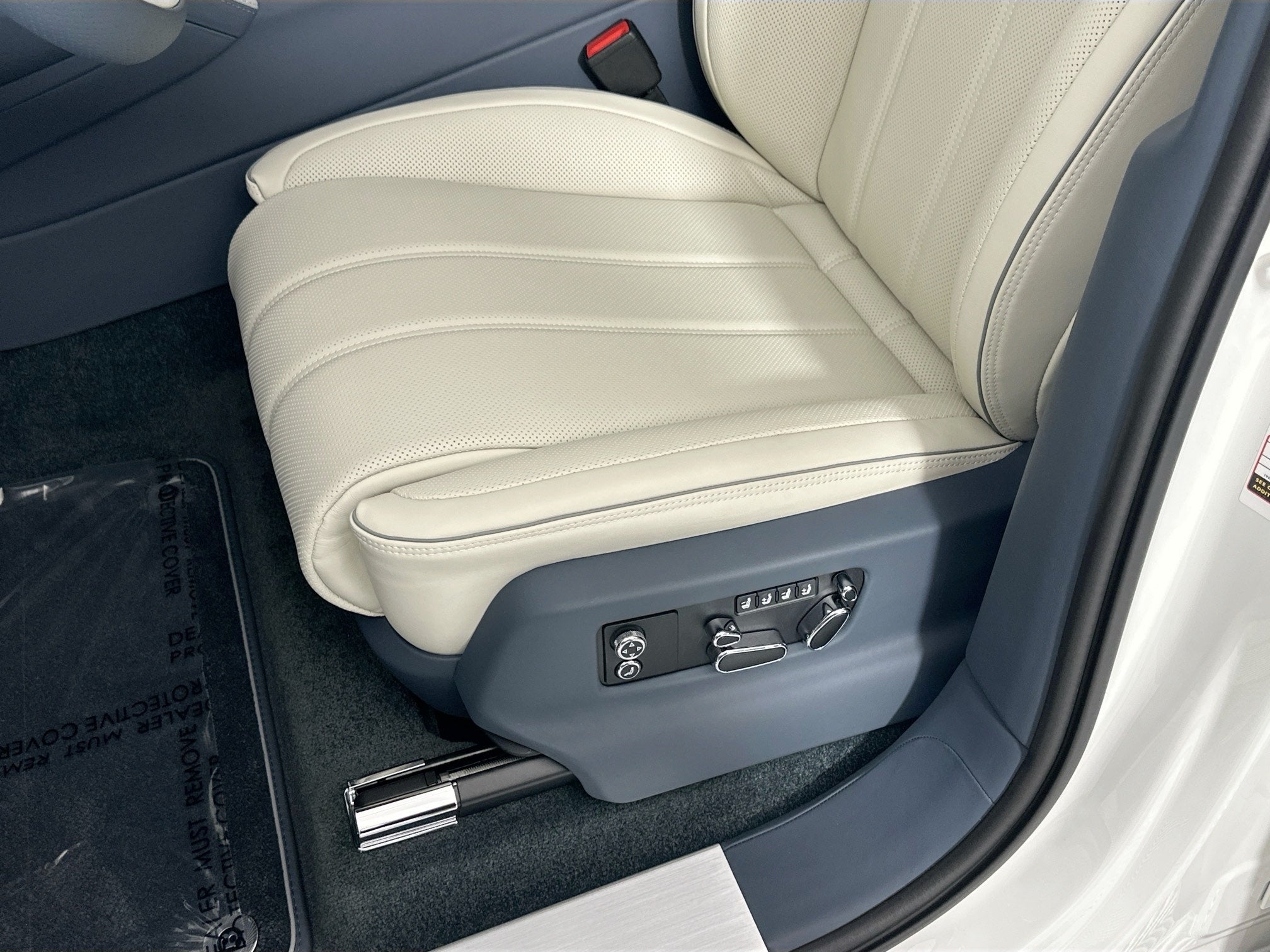 2025 Bentley Bentayga EWB Mulliner