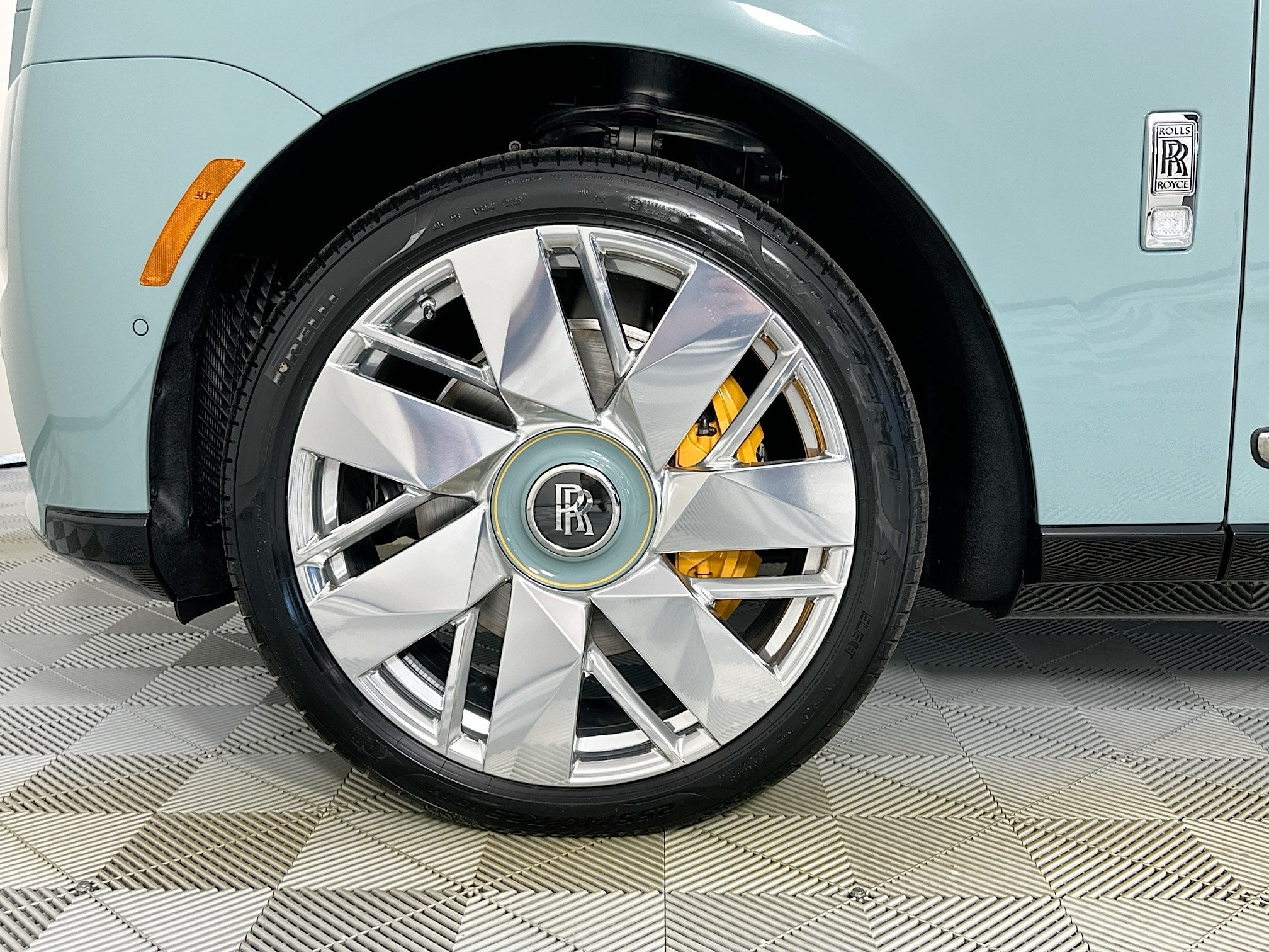 2026 Rolls-Royce Cullinan 