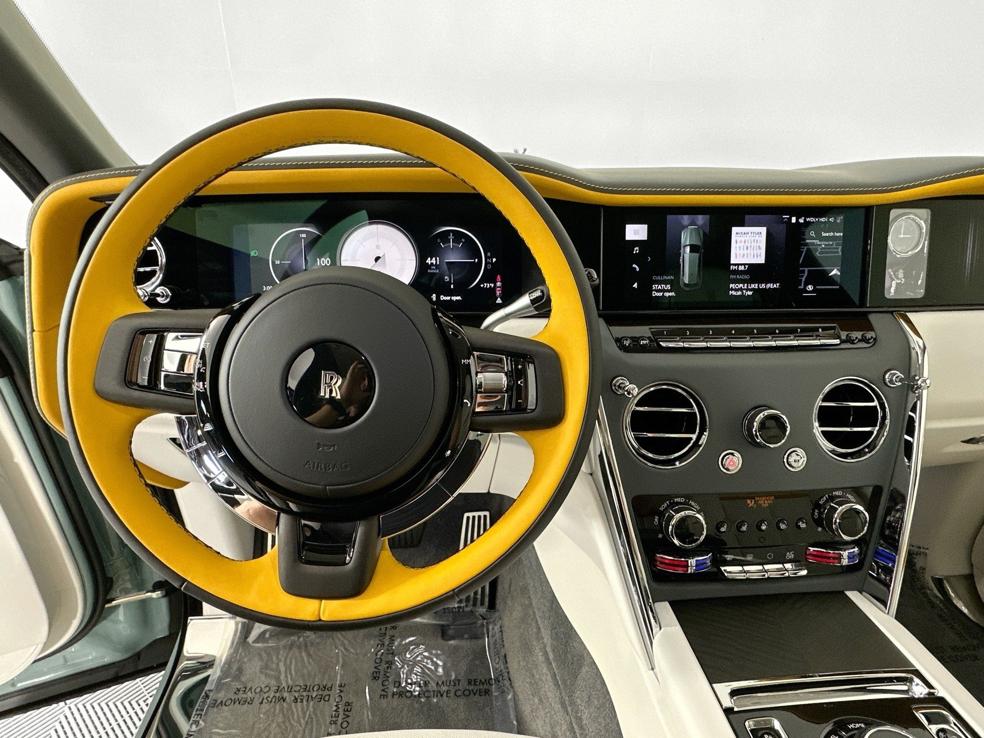 2026 Rolls-Royce Cullinan 