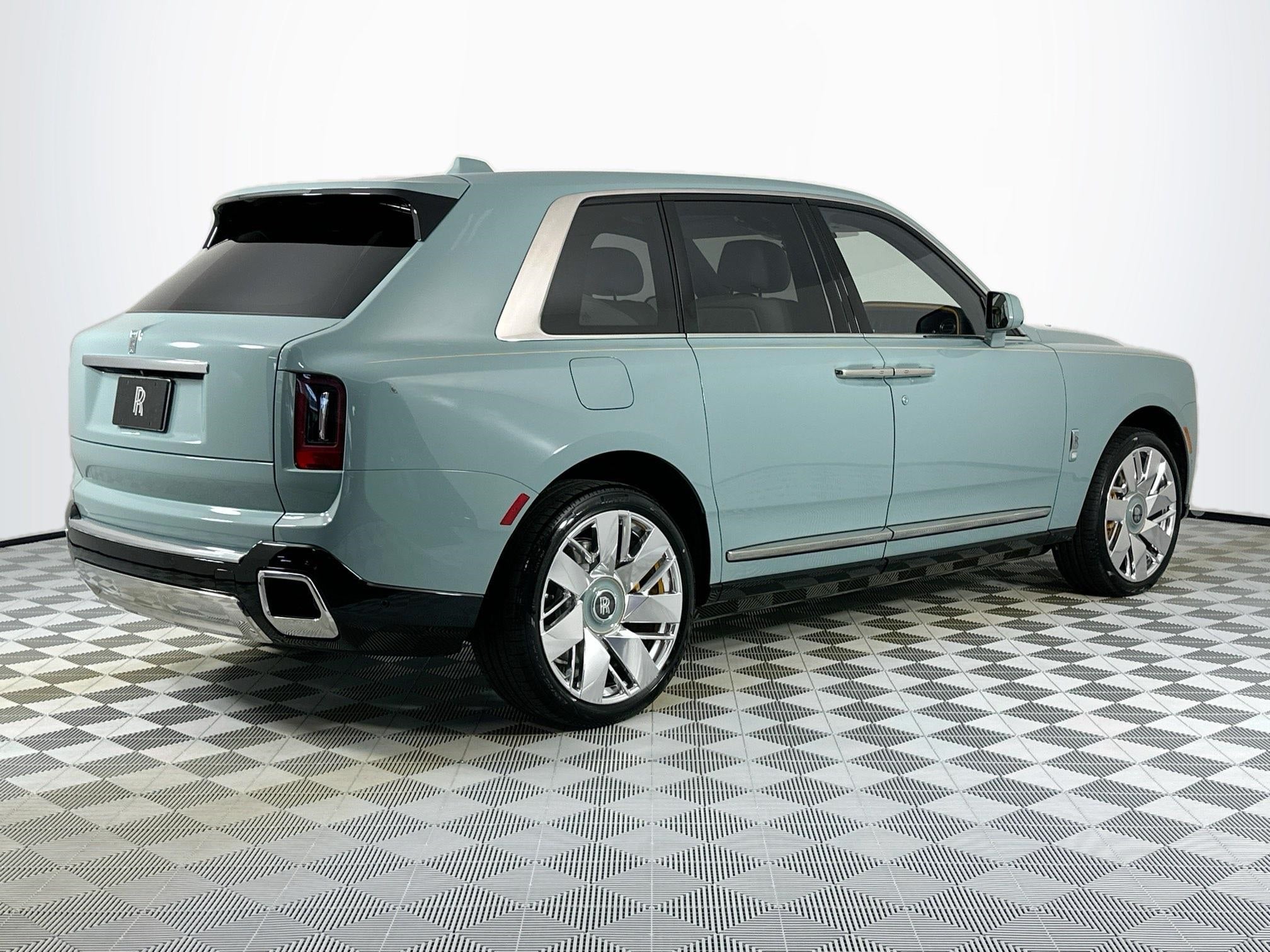 2026 Rolls-Royce Cullinan 