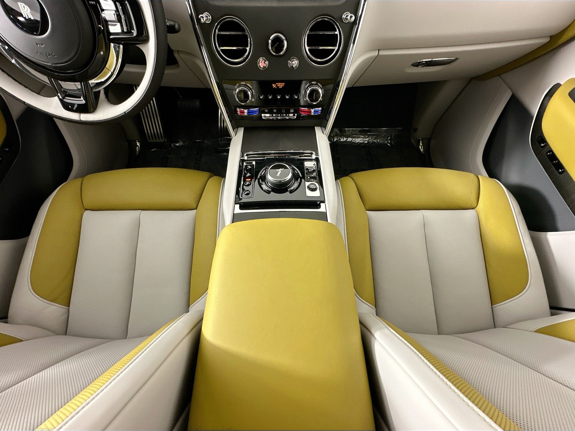 2026 Rolls-Royce Cullinan 