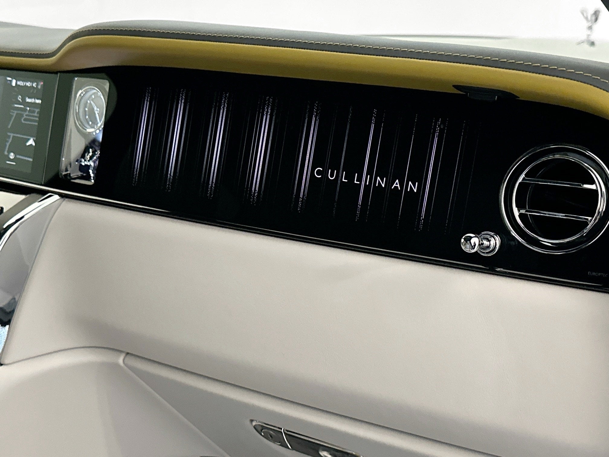 2026 Rolls-Royce Cullinan 