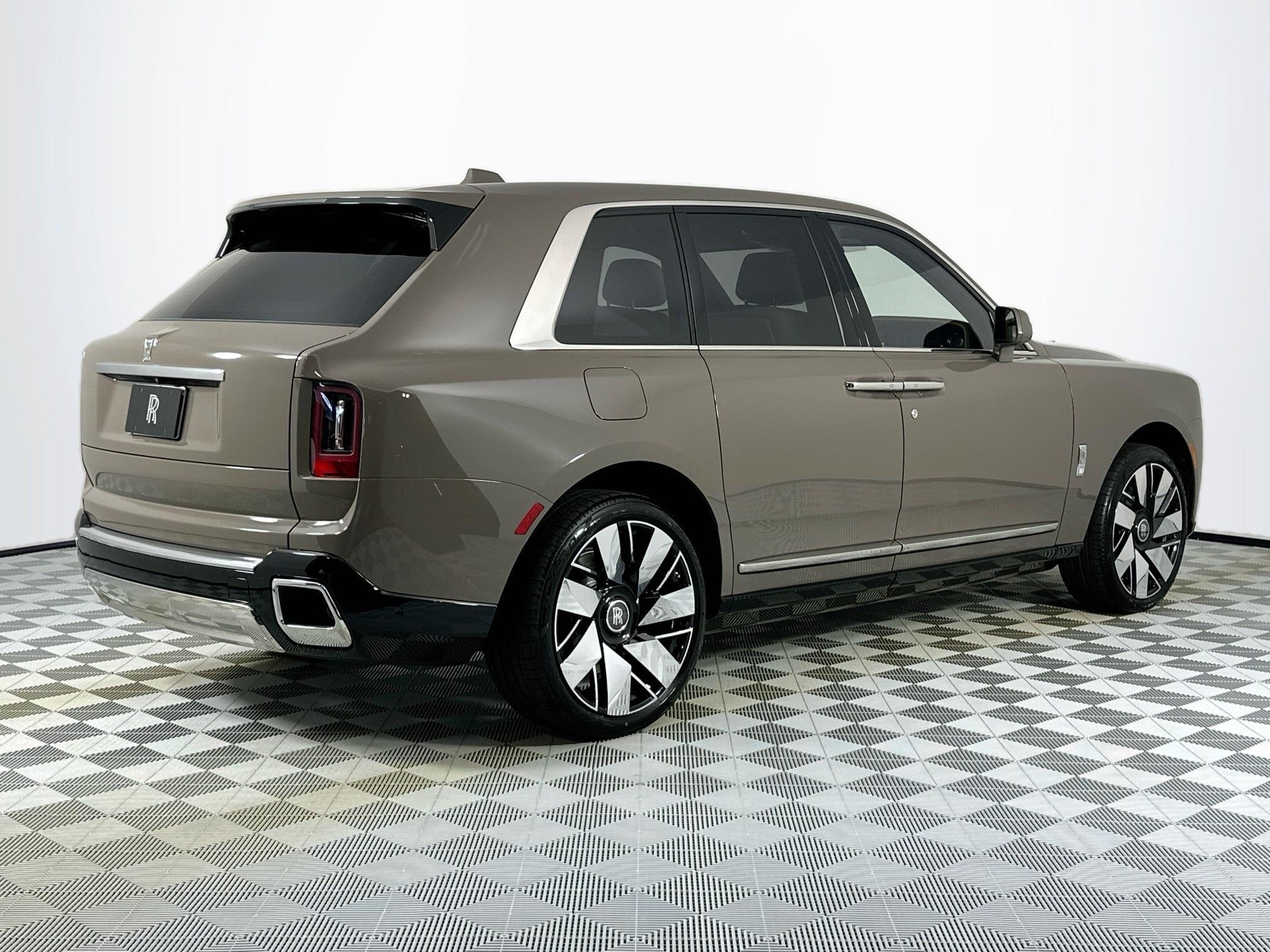 2026 Rolls-Royce Cullinan 