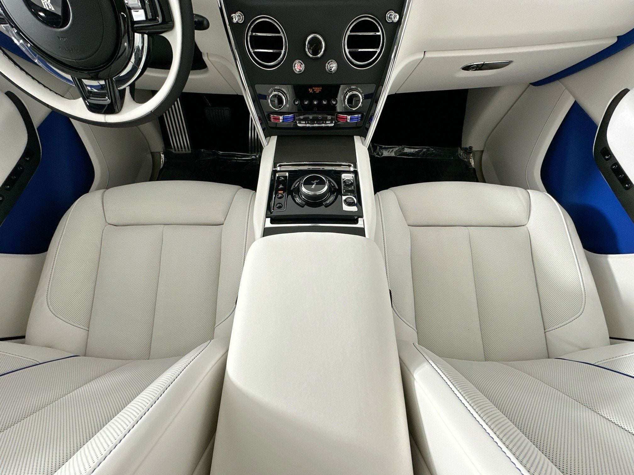 2026 Rolls-Royce Cullinan 