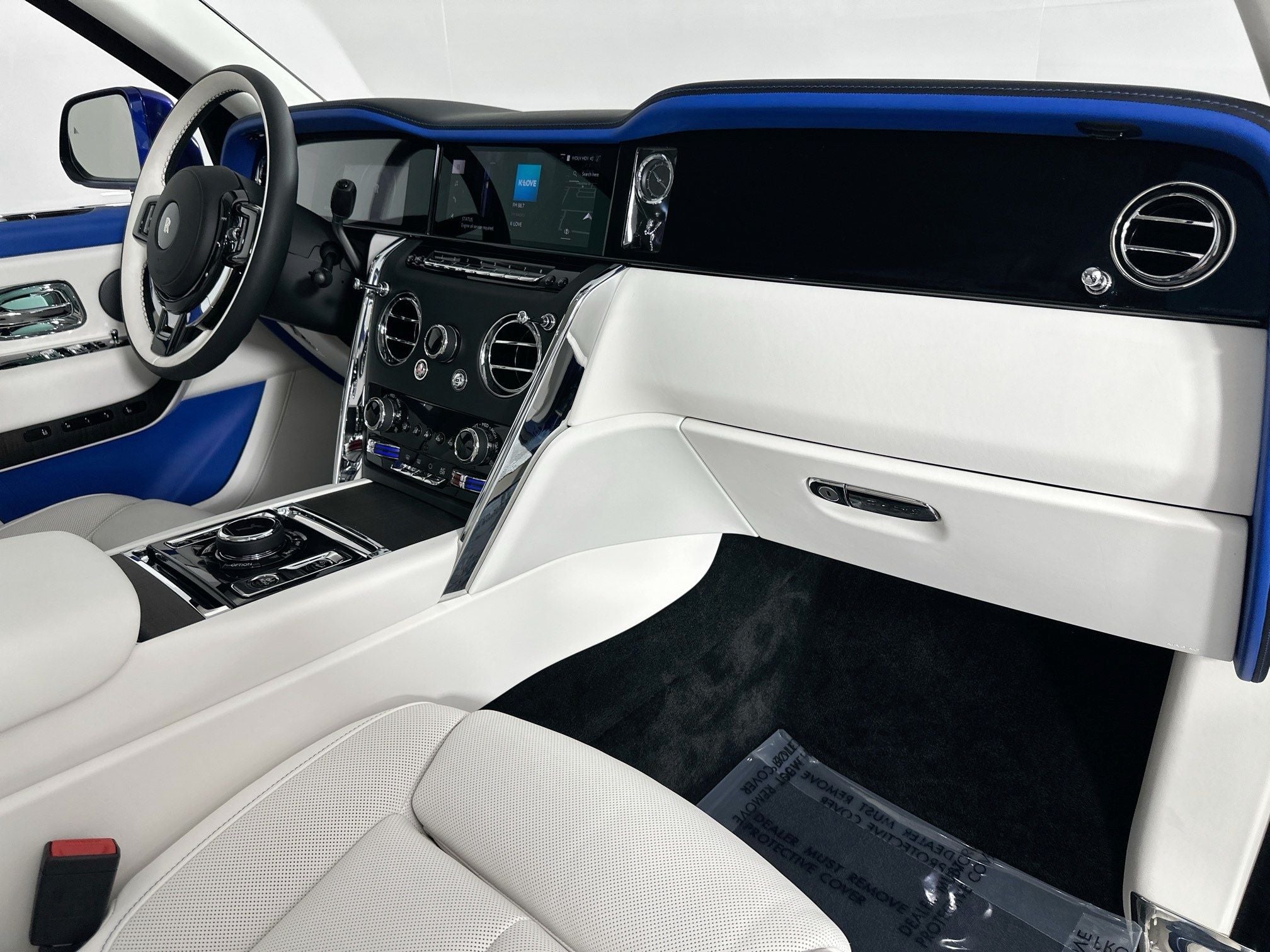 2025 Rolls-Royce Cullinan 