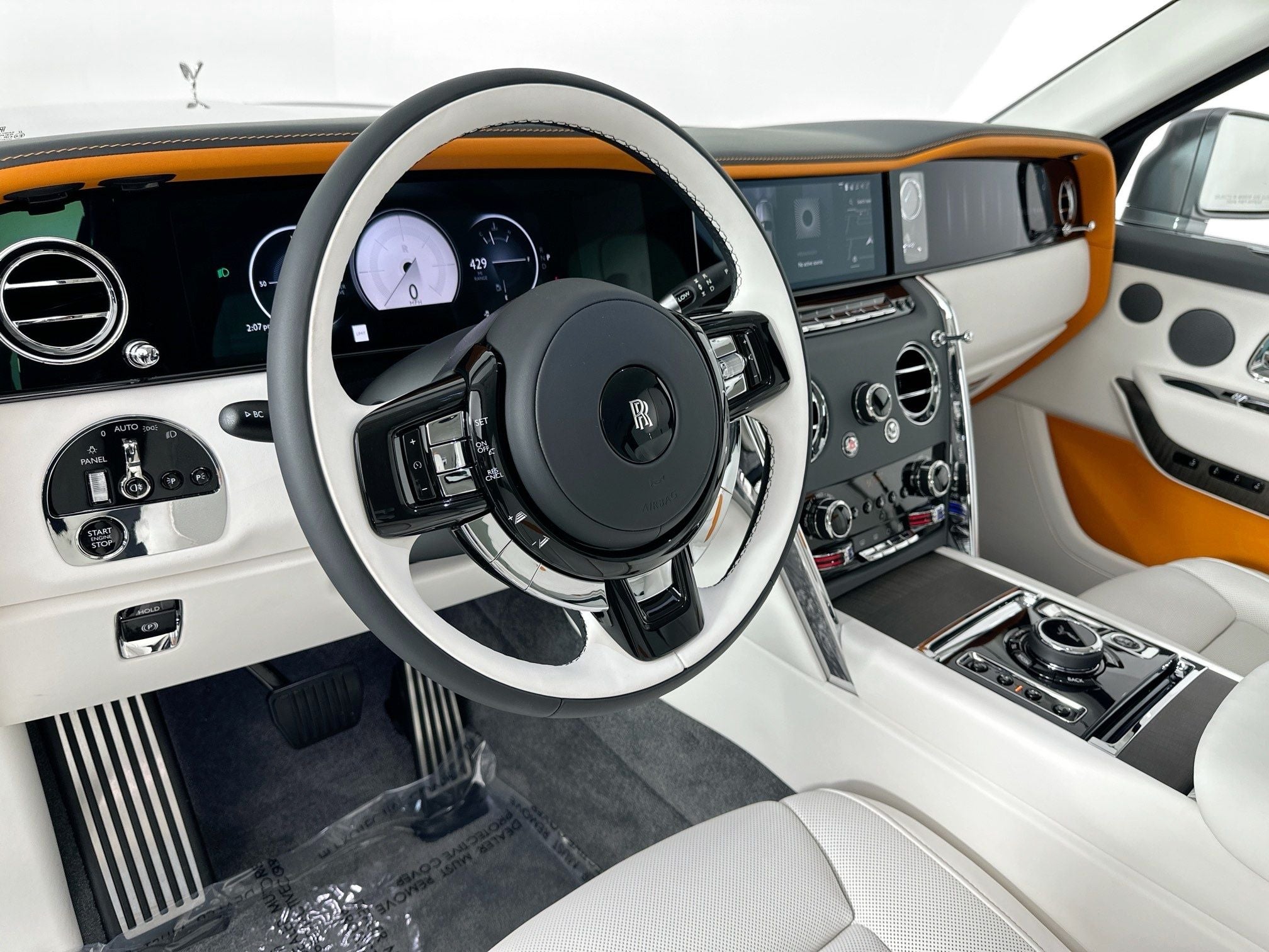 2026 Rolls-Royce Cullinan 