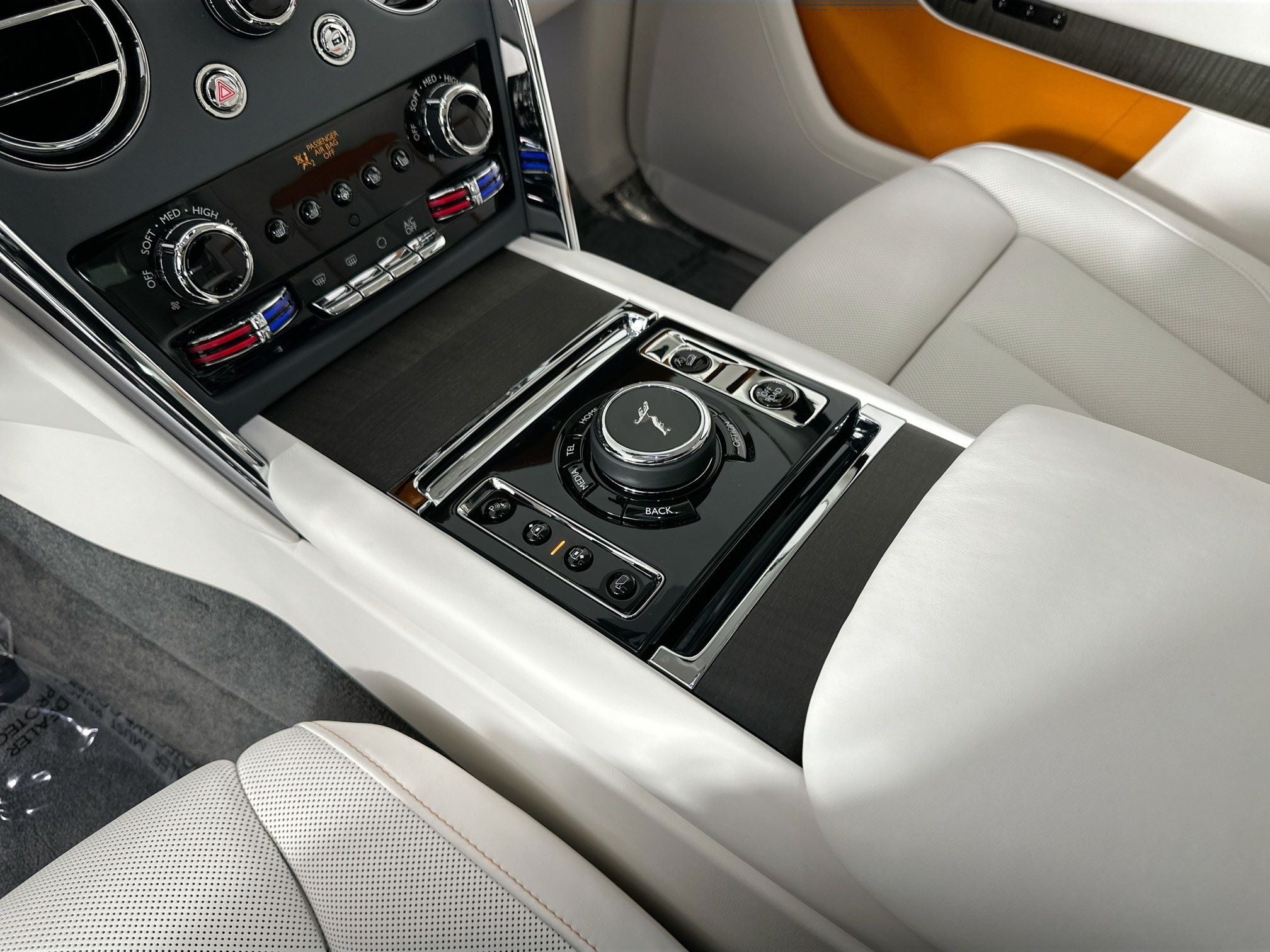 2026 Rolls-Royce Cullinan 