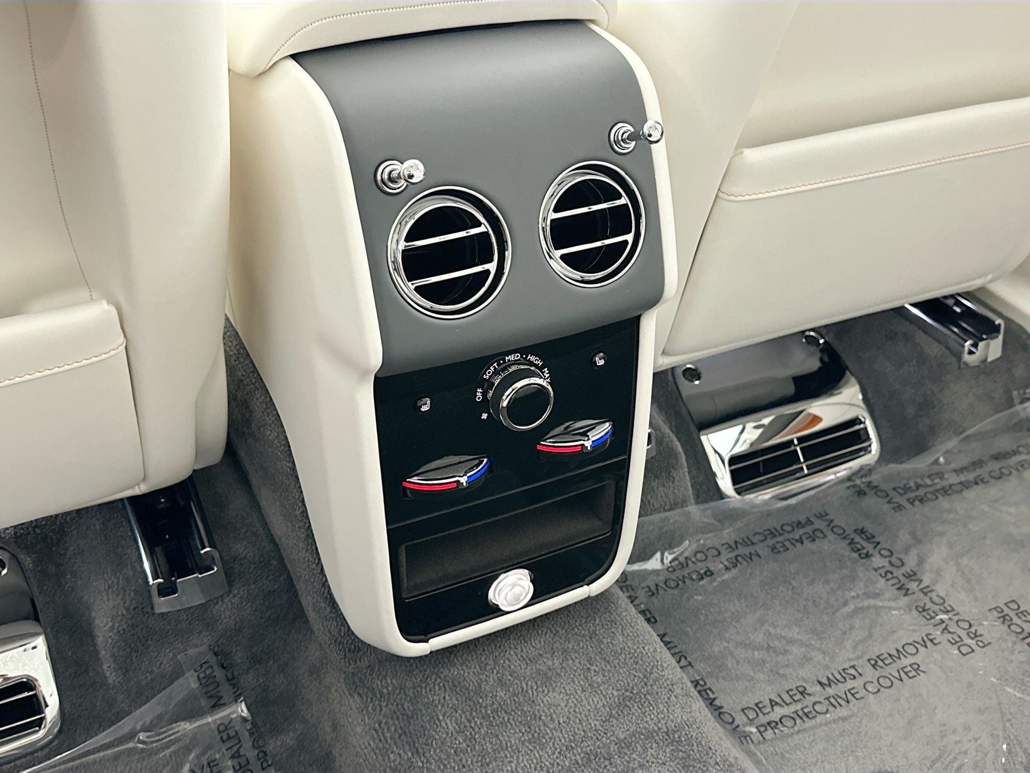 2026 Rolls-Royce Cullinan 