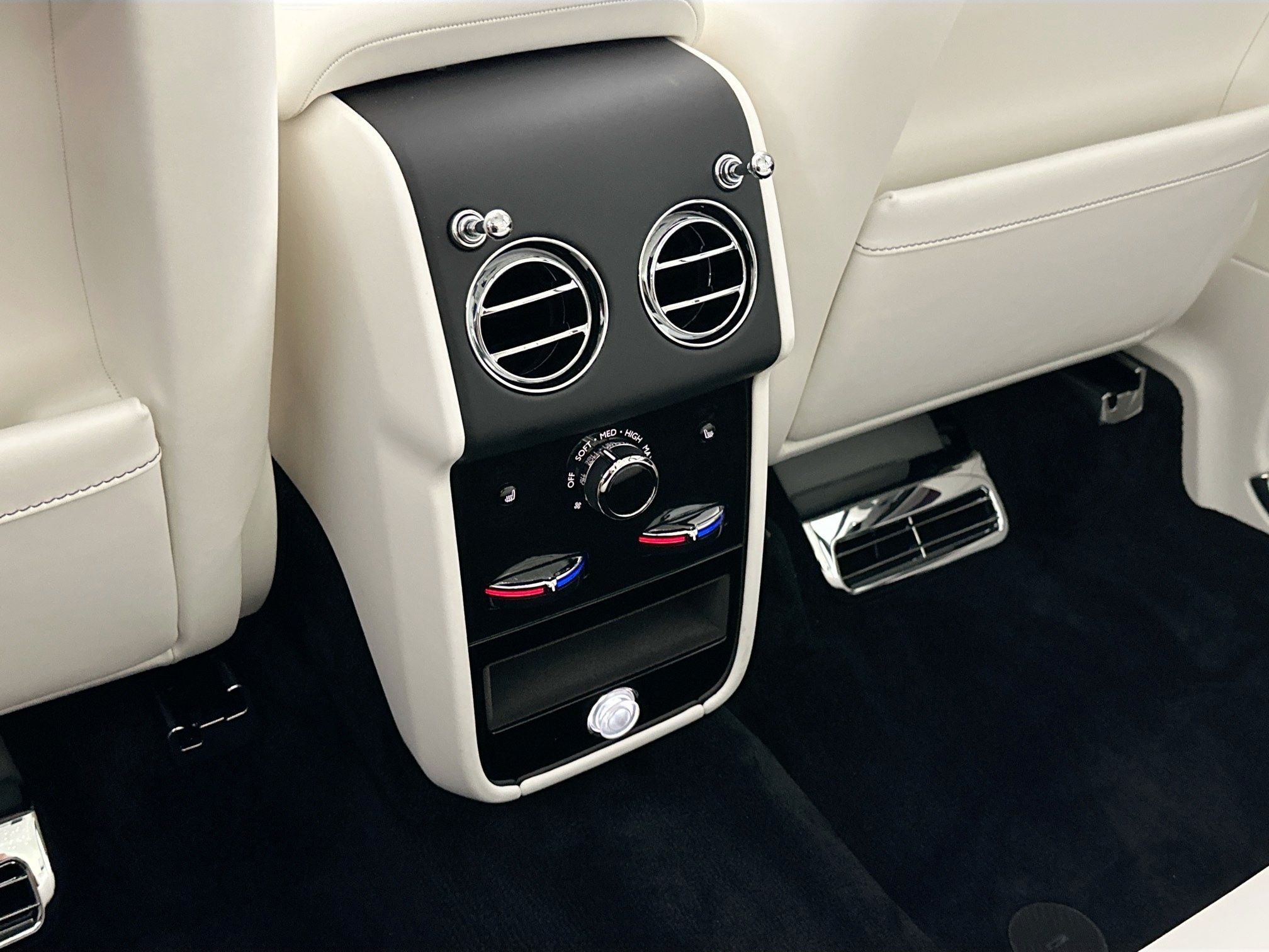 2026 Rolls-Royce Cullinan 