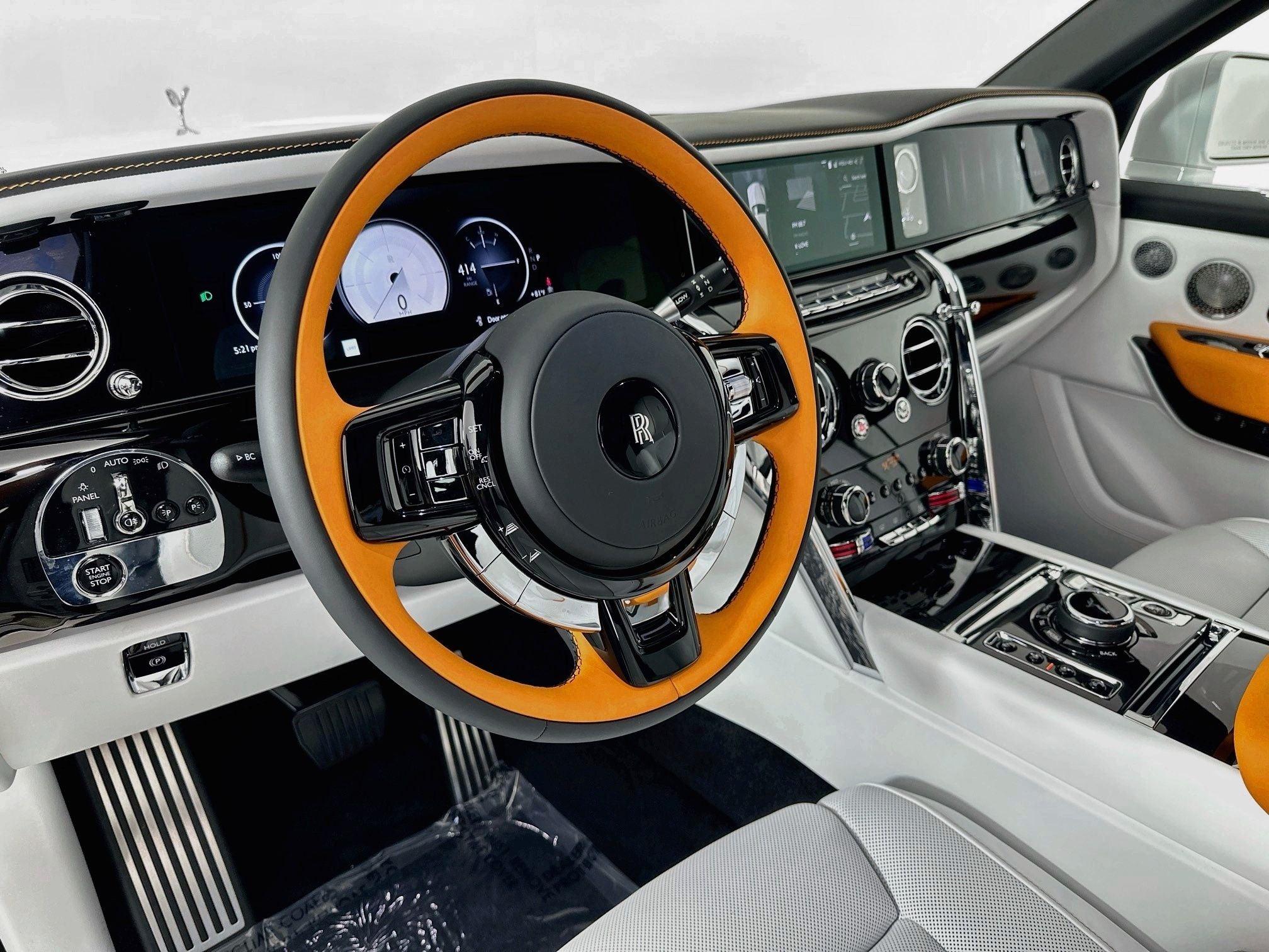 2027 Rolls-Royce Cullinan 