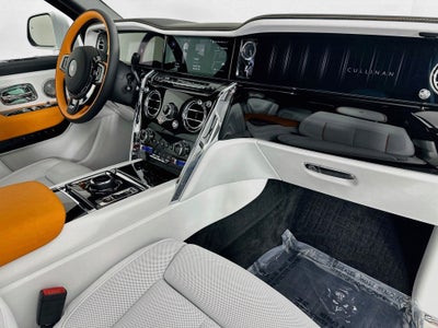 2027 Rolls-Royce Cullinan 