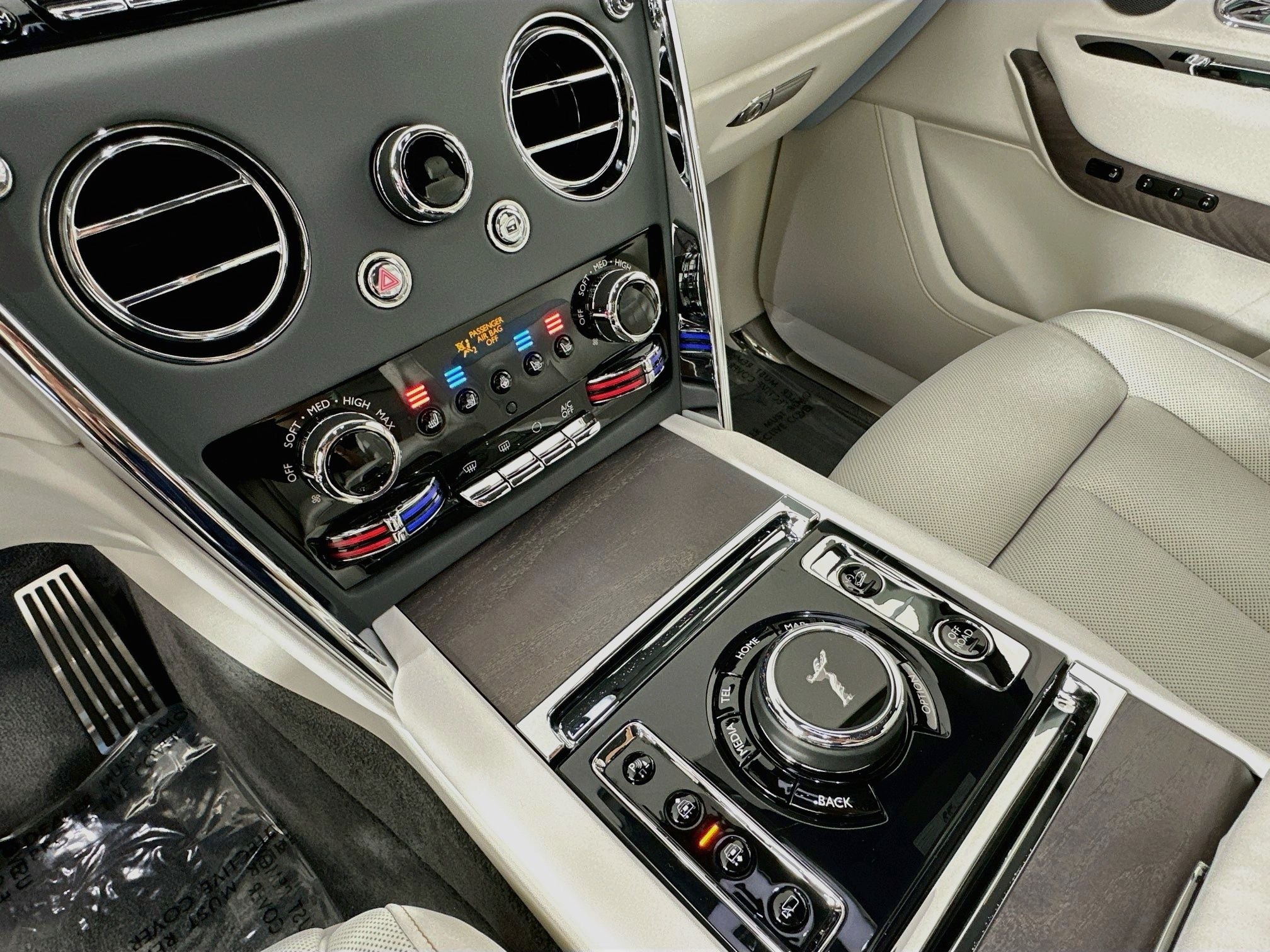 2027 Rolls-Royce Cullinan 