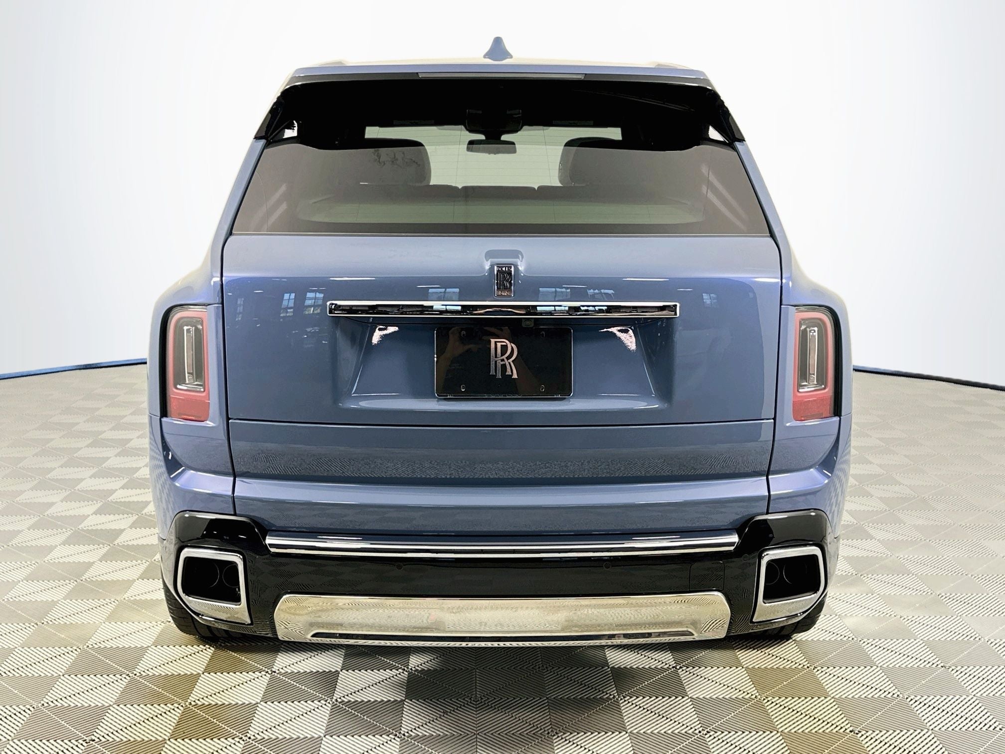 2027 Rolls-Royce Cullinan 