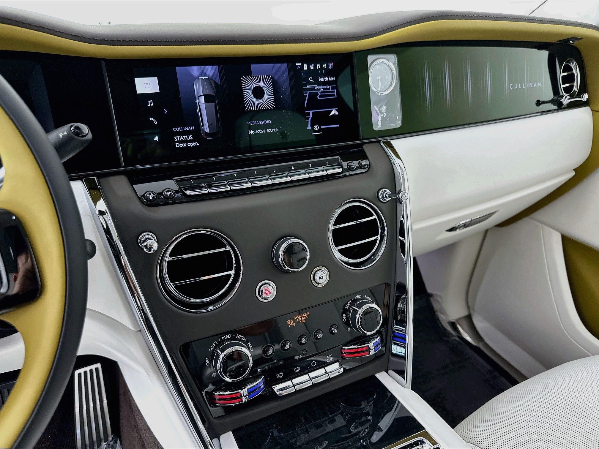 2027 Rolls-Royce Cullinan 