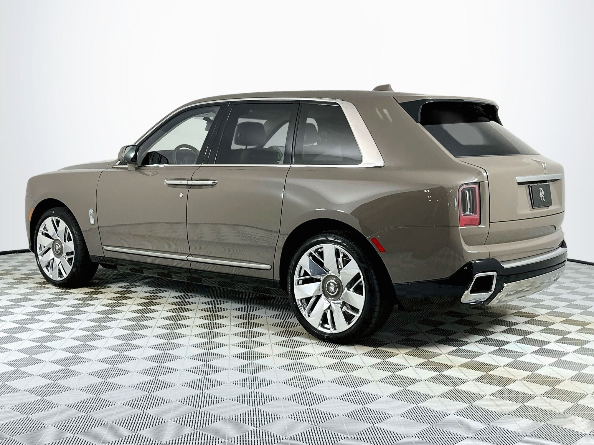 2027 Rolls-Royce Cullinan 