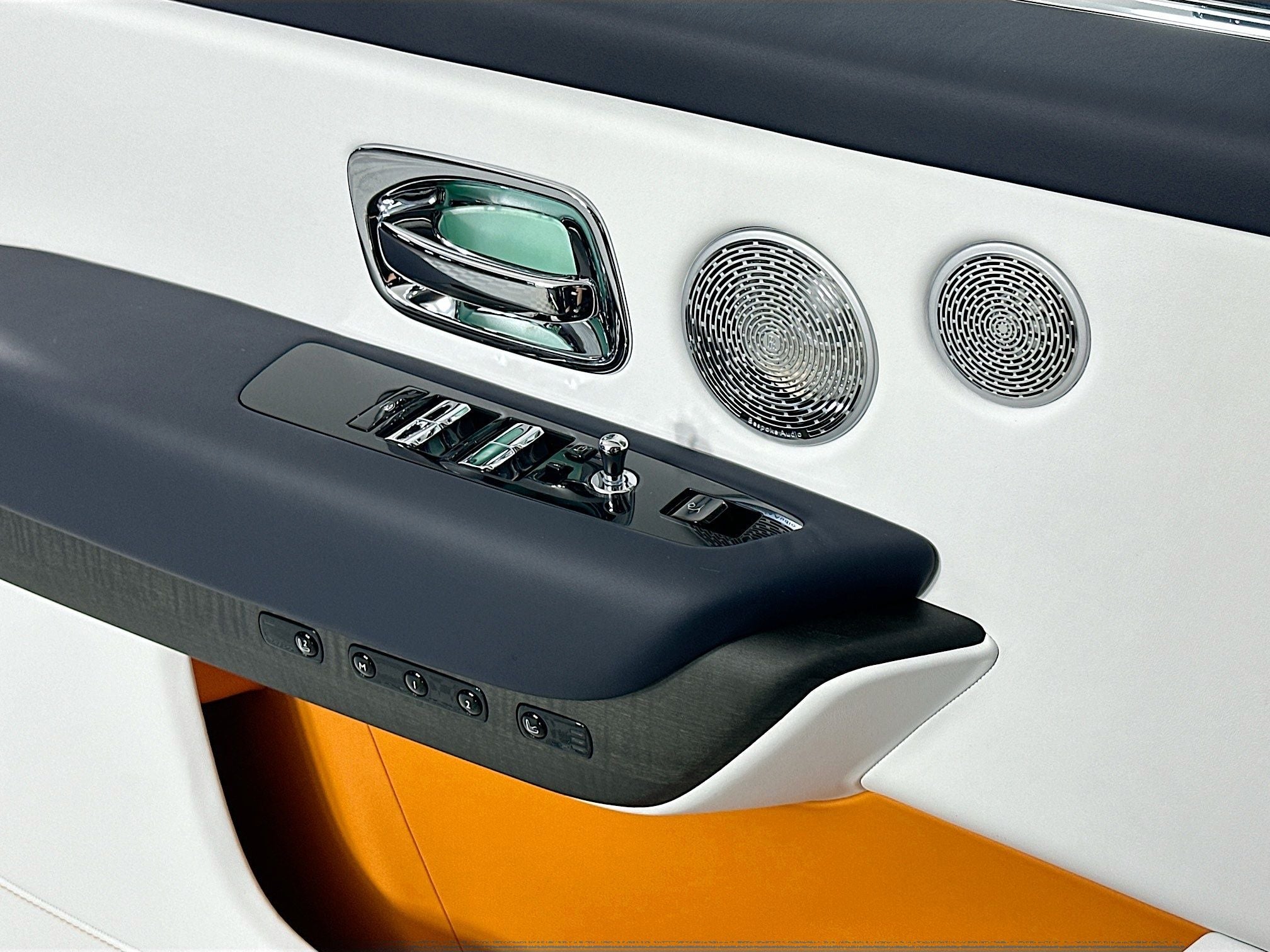 2027 Rolls-Royce Cullinan 