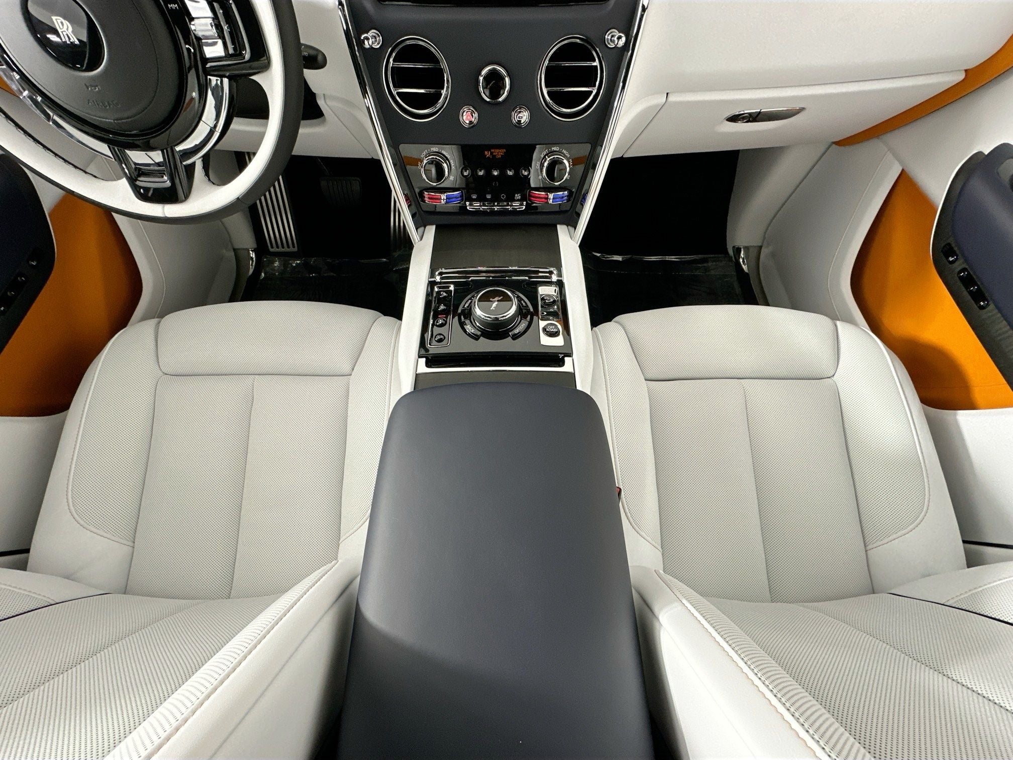 2027 Rolls-Royce Cullinan 