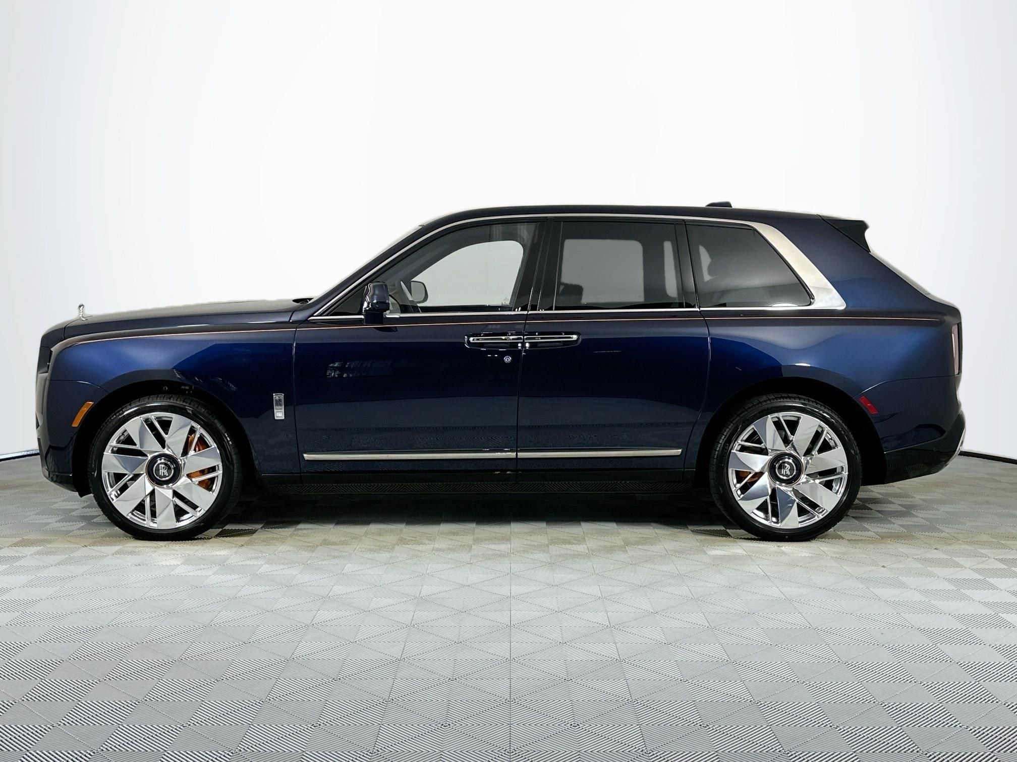 2027 Rolls-Royce Cullinan 