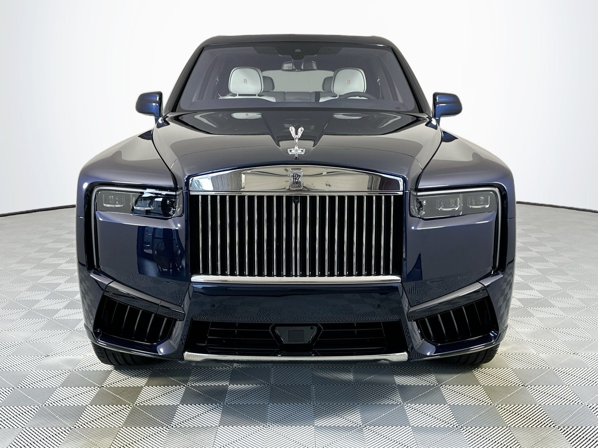 2027 Rolls-Royce Cullinan 