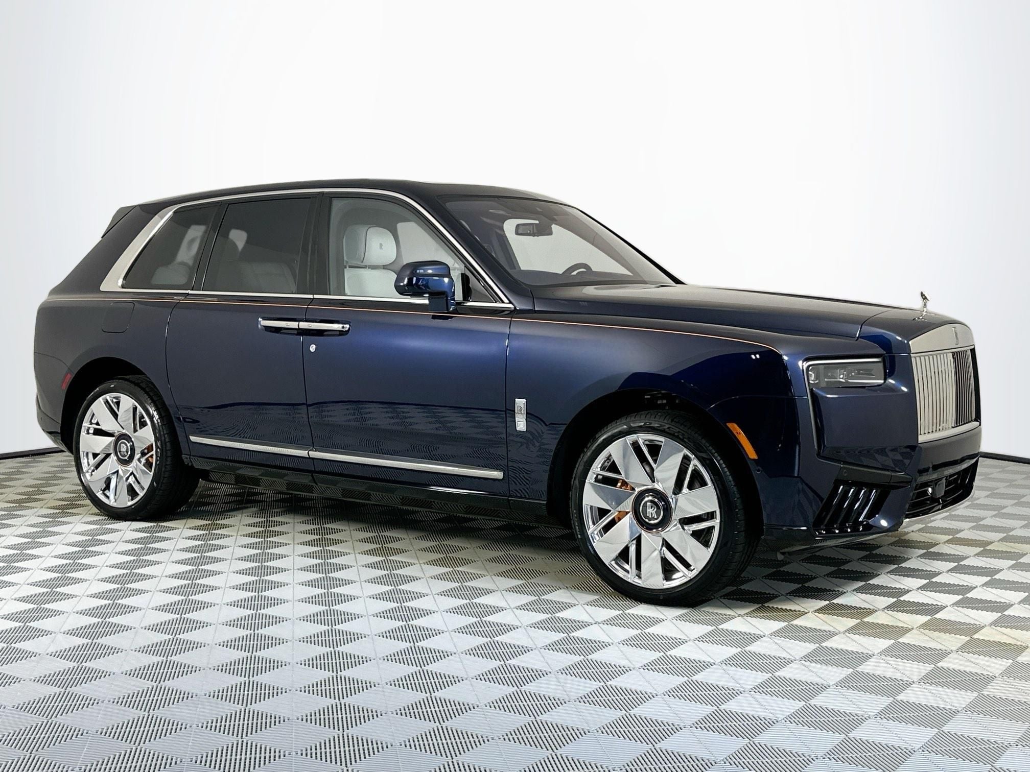 2027 Rolls-Royce Cullinan 