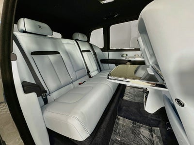 2027 Rolls-Royce Black Badge Cullinan Base