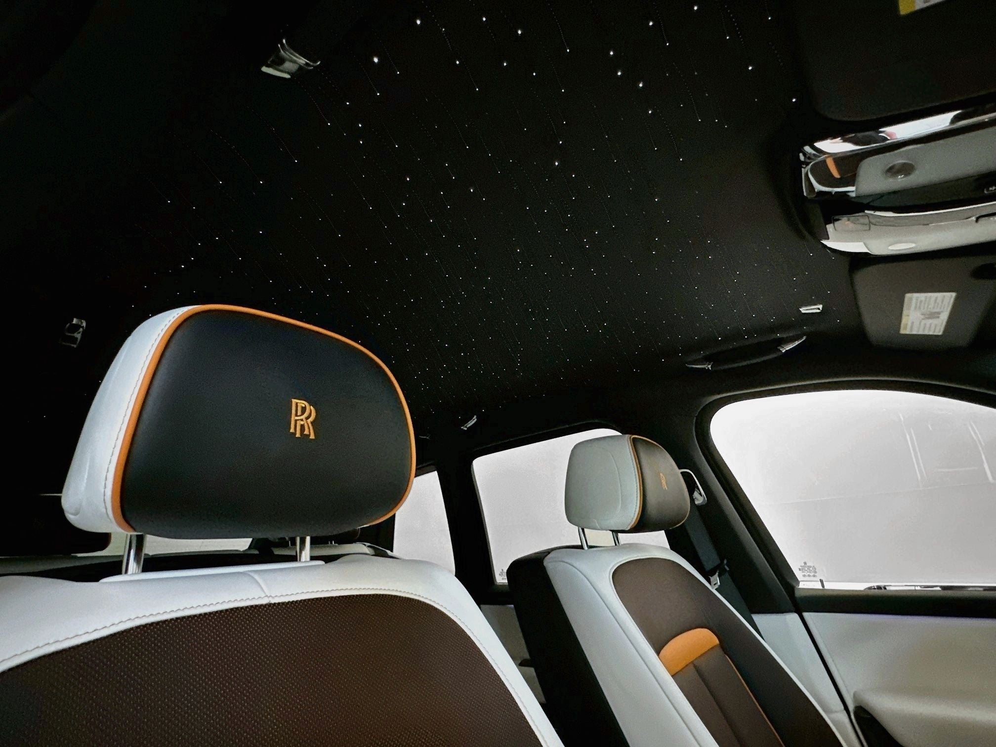 2027 Rolls-Royce Black Badge Cullinan Base