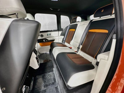 2027 Rolls-Royce Black Badge Cullinan Base