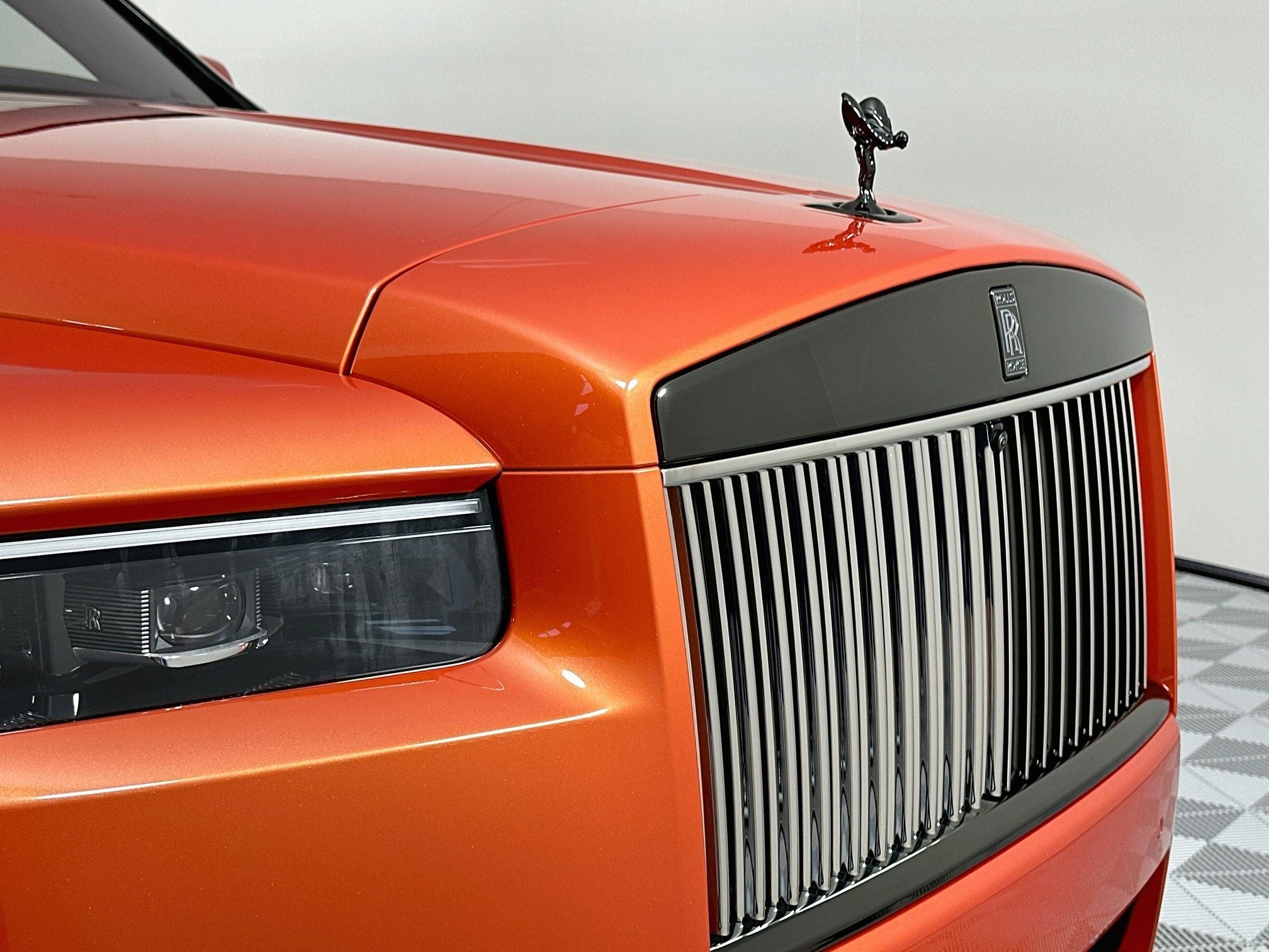 2027 Rolls-Royce Black Badge Cullinan Base