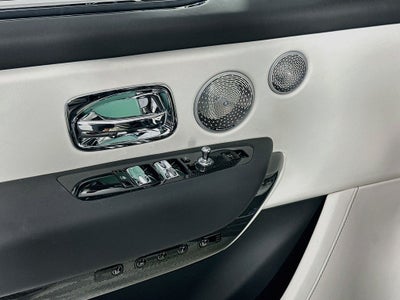 2027 Rolls-Royce Black Badge Cullinan Base