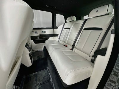 2027 Rolls-Royce Black Badge Cullinan Base
