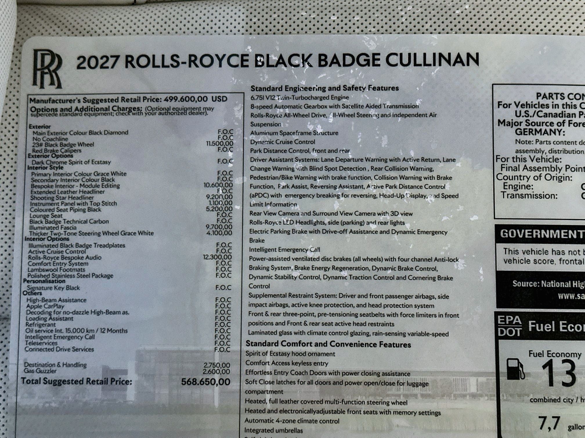 2027 Rolls-Royce Black Badge Cullinan Base