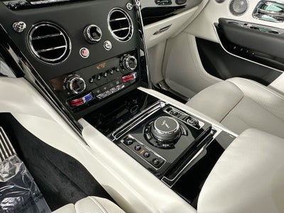 2026 Rolls-Royce Black Badge Cullinan Base